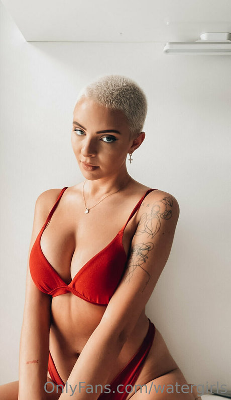 watergirls Titten OnlyFans
