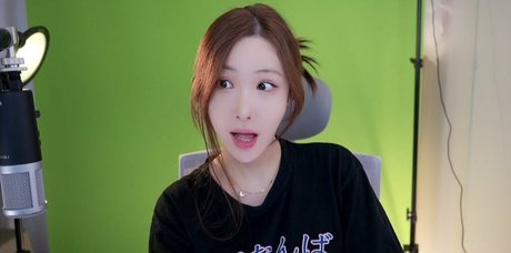 Nnabi Sex auf OnlyFans