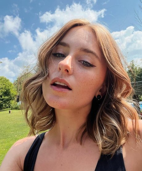 Audra Miller Nacktbilder von OnlyFans