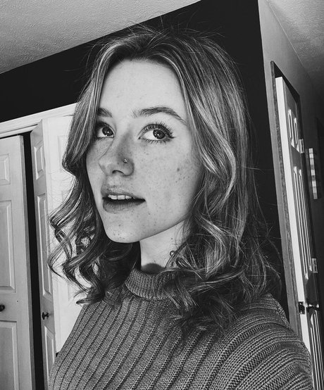 Audra Miller Nacktbilder von OnlyFans geleakt