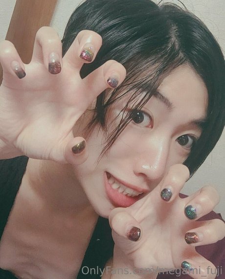 megami fuji OnlyFans Gratis-Inhalte