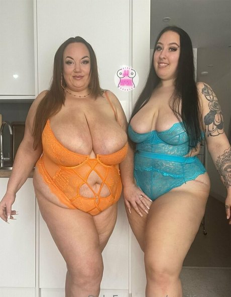 aprilfoxxxx OnlyFans Gratis Porn