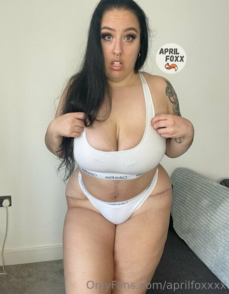 aprilfoxxxx OnlyFans Leak