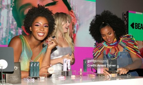 Peyton List OnlyFans Striptease