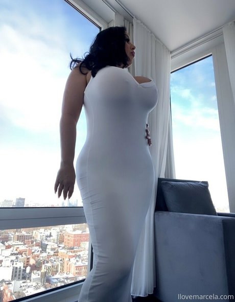 latinamilfnyc Leak von OnlyFans Pornografie