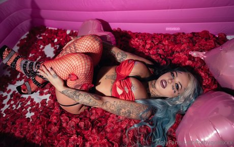 babygothxxx OnlyFans-Bilder