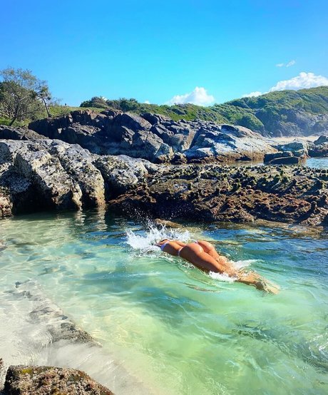 Desi Johnson OnlyFans-Bilder