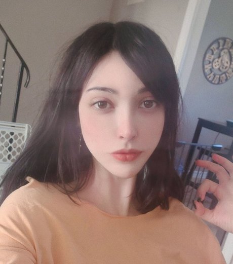 Drellatsun OnlyFans Bilder