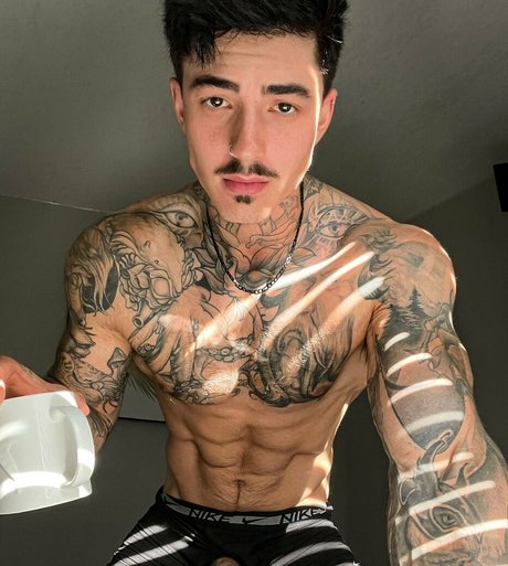 jakipzfree Leaked OnlyFans Content