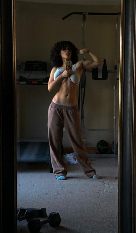 Aaliyeezy OnlyFans geleakte Pornografie