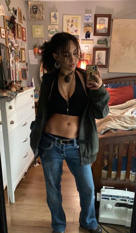 Aaliyeezy Strip OnlyFans