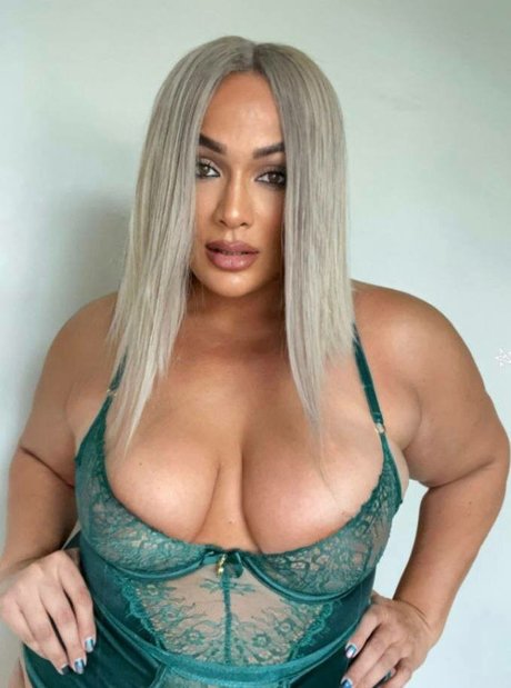 Nia Jax Leaked Porn OnlyFans