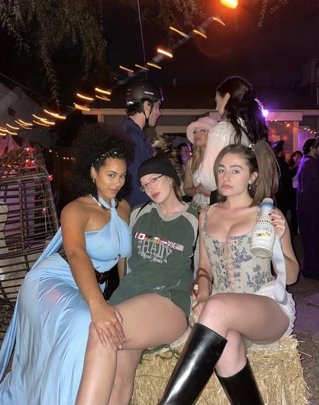 Raina Morris OnlyFans Leaks Gratis