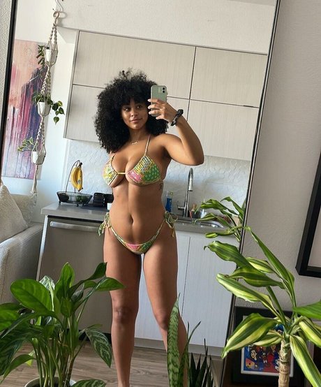 Raina Morris OnlyFans Leaked