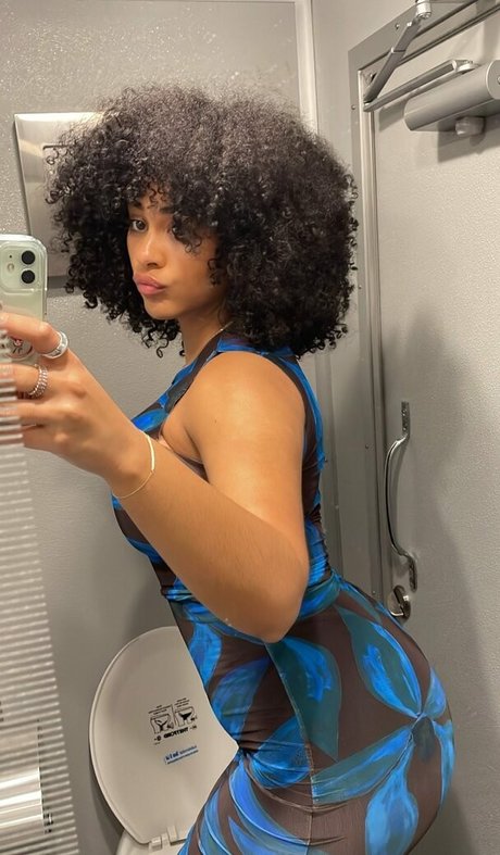 Raina Morris OnlyFans Leaks Gratis