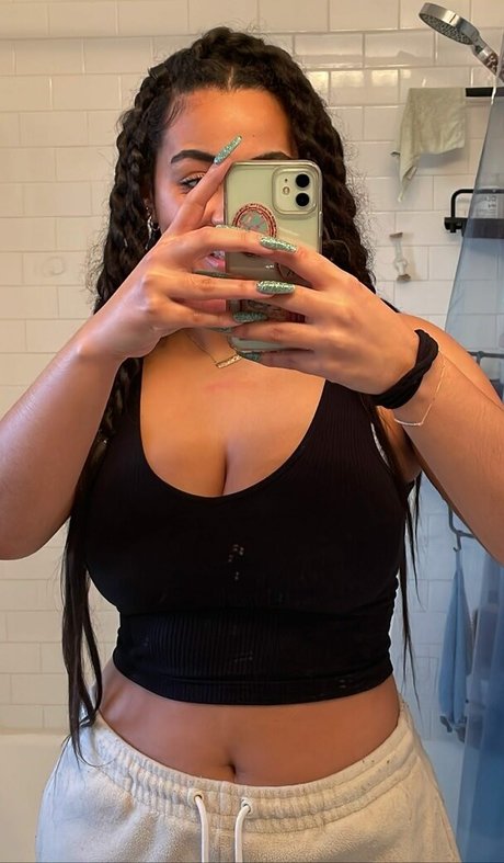 Raina Morris OnlyFans XXX