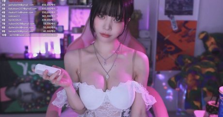 Baerasoni OnlyFans Pornografie