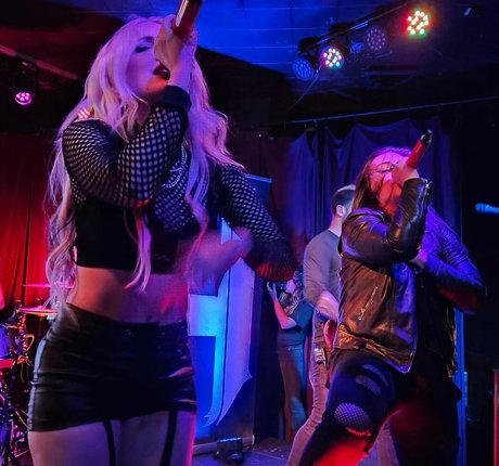 Addie Nicole Amick OnlyFans-Sex