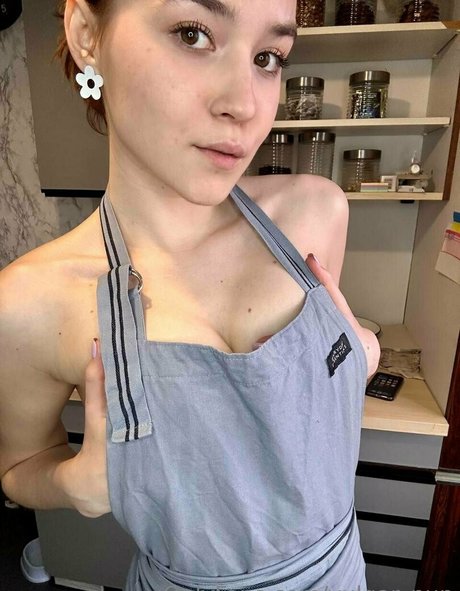 vulgar nun NurlyFans-Pornos