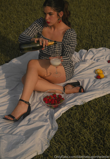 likethebugortheletter Leaked Porn OnlyFans