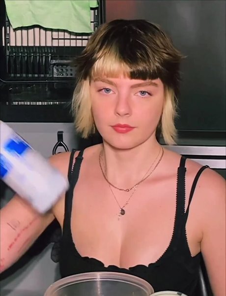 Triz Bilder OnlyFans