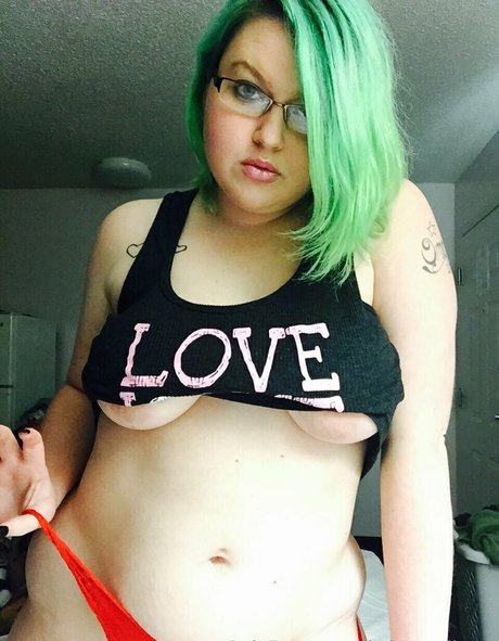 skylarswallows OnlyFans Inhalte