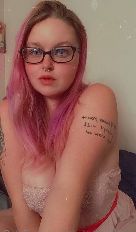 skylarswallows Leaked OnlyFans Sex Tape