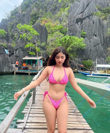 Mhissy Santos NurlyFans-Brüste