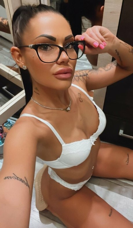 Buczku Lili OnlyFans Leaks Pornografie