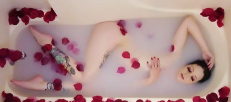 mizzbonez OnlyFans Brüste Bild