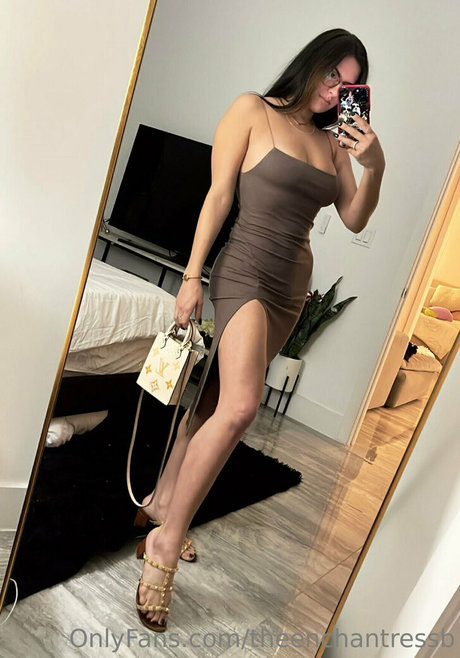 theenchantressb OnlyFans nackt