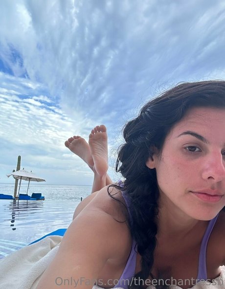 theenchantressb OnlyFans nackt