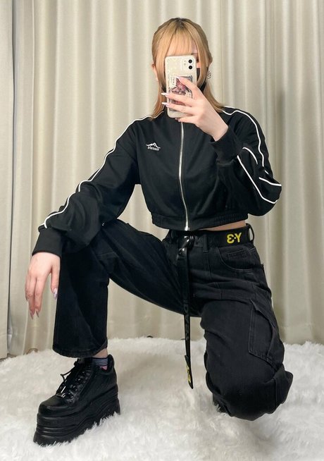 Fuyujiri Bonu Kostenloses OnlyFans