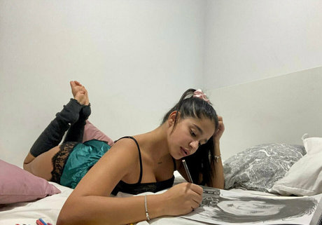 lilycleo OnlyFans Strip