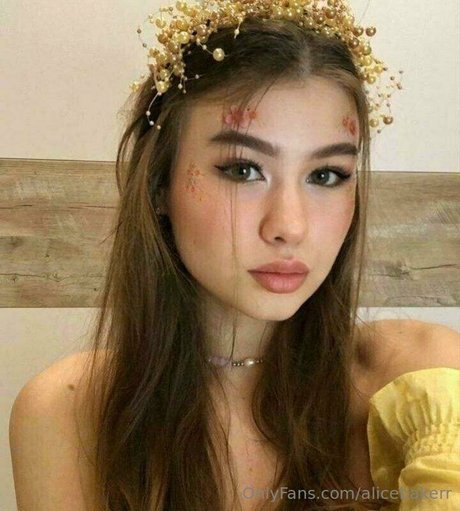 alicebakerr OnlyFans Porn Nackt