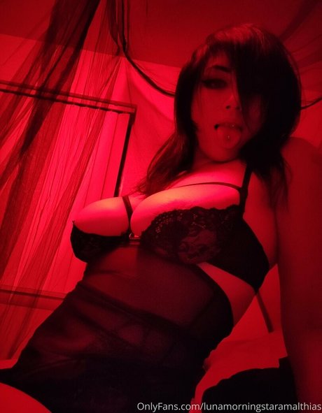 lunamorningstaramalthias Nacktbilder von OnlyFans geleakt