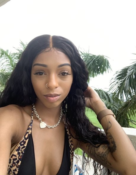 Briabackwoods Nacktbilder von OnlyFans geleakt