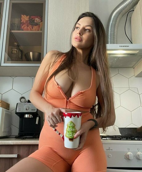 eeemilyyy NurlyFans-Pornoleaks