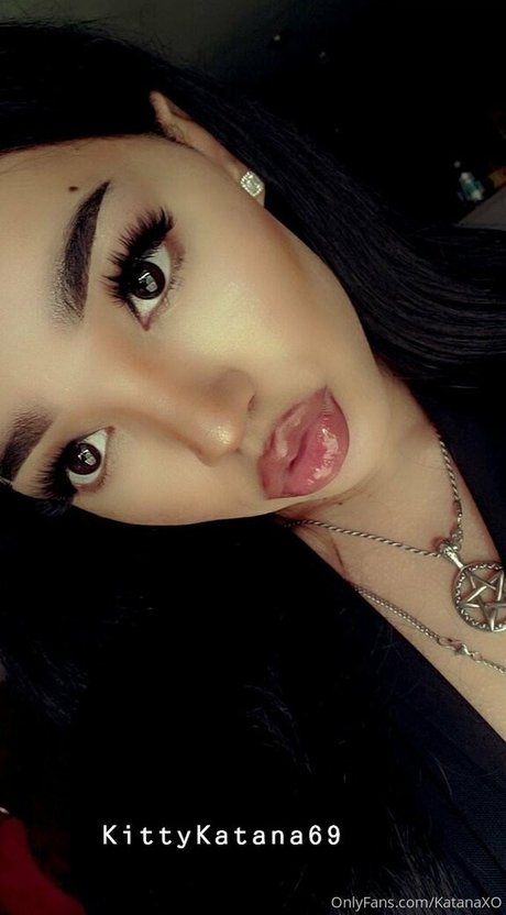 katanaxo NurlyFans-Brüste