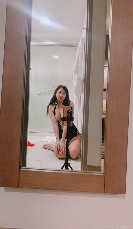 eggsol OnlyFans-Leaks