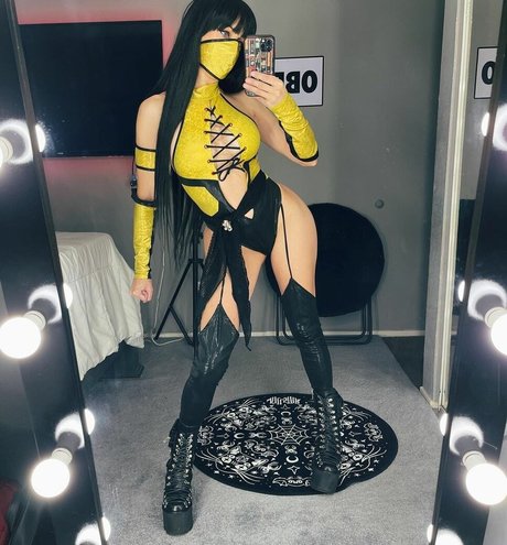 Laura Amuyus OnlyFans explizite Inhalte