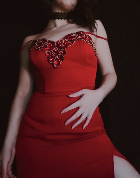 Slight Sounds ASMR Nacktpornos auf OnlyFans