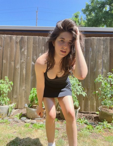 Slight Sounds ASMR Nacktpornos auf OnlyFans