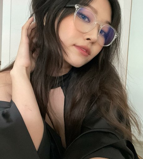 Aikuros OnlyFans-Sex