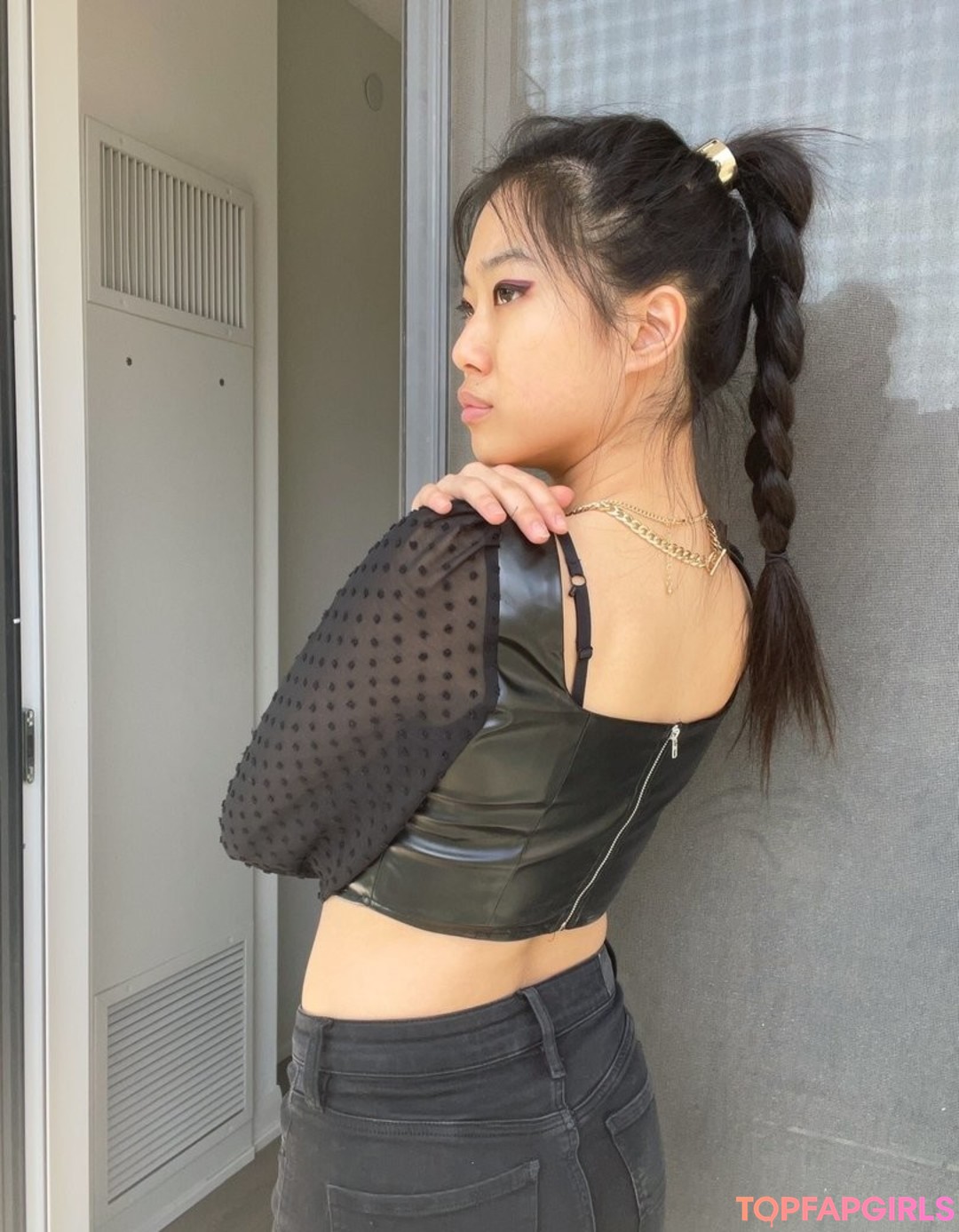 Nemsko Nacktbilder von OnlyFans geleakt