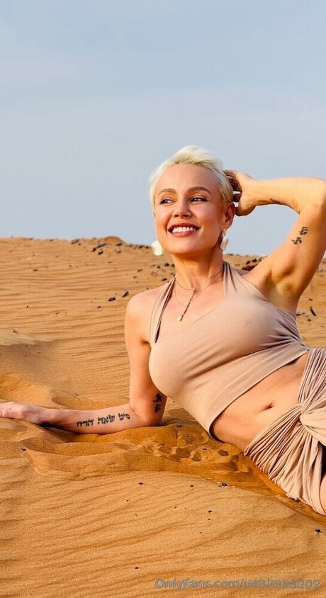 Jessie Wings OnlyFans Bilder nackt