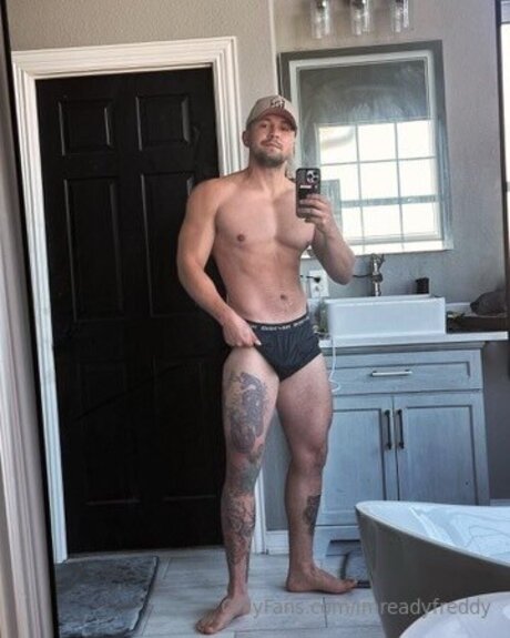 Imreadyfreddy Model OnlyFans Foto