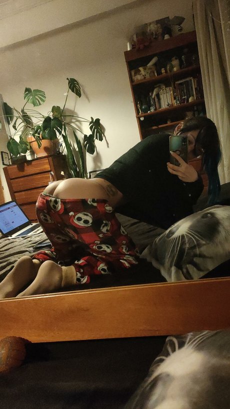 Discordia Suicide OnlyFans geleakter Pornografie