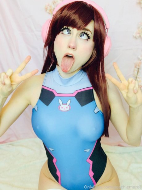 riesentitten nur fans Pornografie Aufnahme