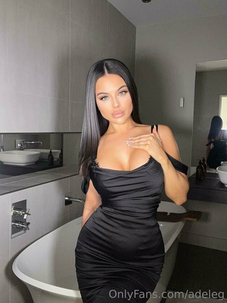 Adele grisoni Nacktbilder-Leaks von OnlyFans